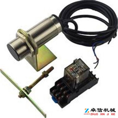 使用壽命長E890W-AT6速度開關(guān)皮帶測速傳感器AHE-S3012M 使用壽命長E890W-AT6速度開關(guān)皮帶測速傳感器AHE-S3012M
