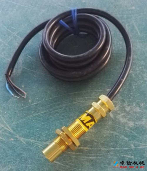 卓信ZSKG-L防爆速度傳感器規(guī)格齊全皮帶測速傳感器AHE-S3012M 卓信ZSKG-L防爆速度傳感器規(guī)格齊全皮帶測速傳感器AHE-S3012M