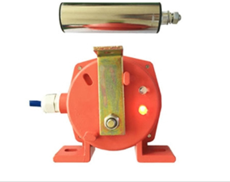 跑偏開(kāi)關(guān)WAP-K46200PL、跑偏開(kāi)關(guān)XLPP-12-30防偏開(kāi)關(guān)皮帶跑偏保護(hù)廠家